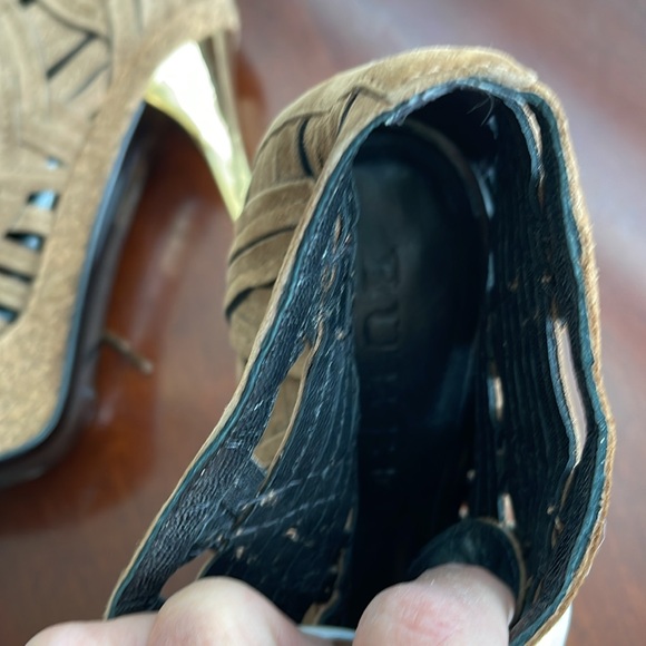 Burberry platform sandal with lace tie and gold heel 37.5 made in Italy - Picture 6 of 8